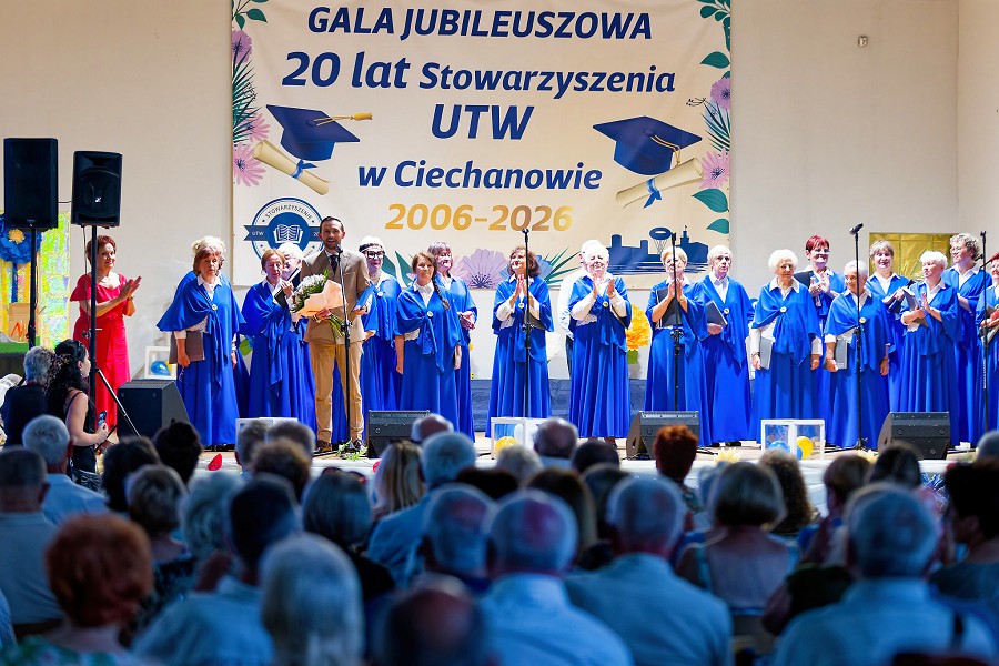 20 lat Uniwersytetu Trzeciego Wieku w Ciechanowie. Jubileuszowa gala i zakończenie roku akademickiego